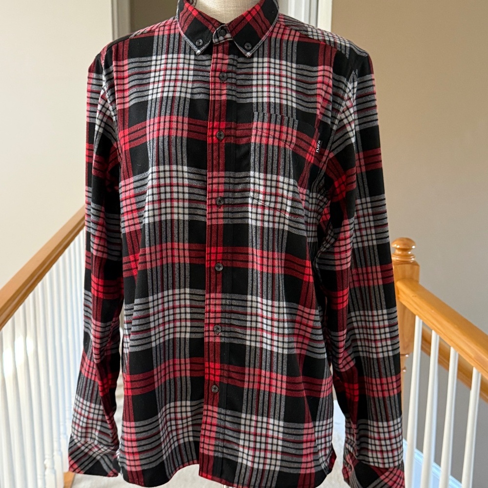 Men's KAVU Red Black Plaid Long Sleeve Button Down Shirt Size M - Picture 3 of 13